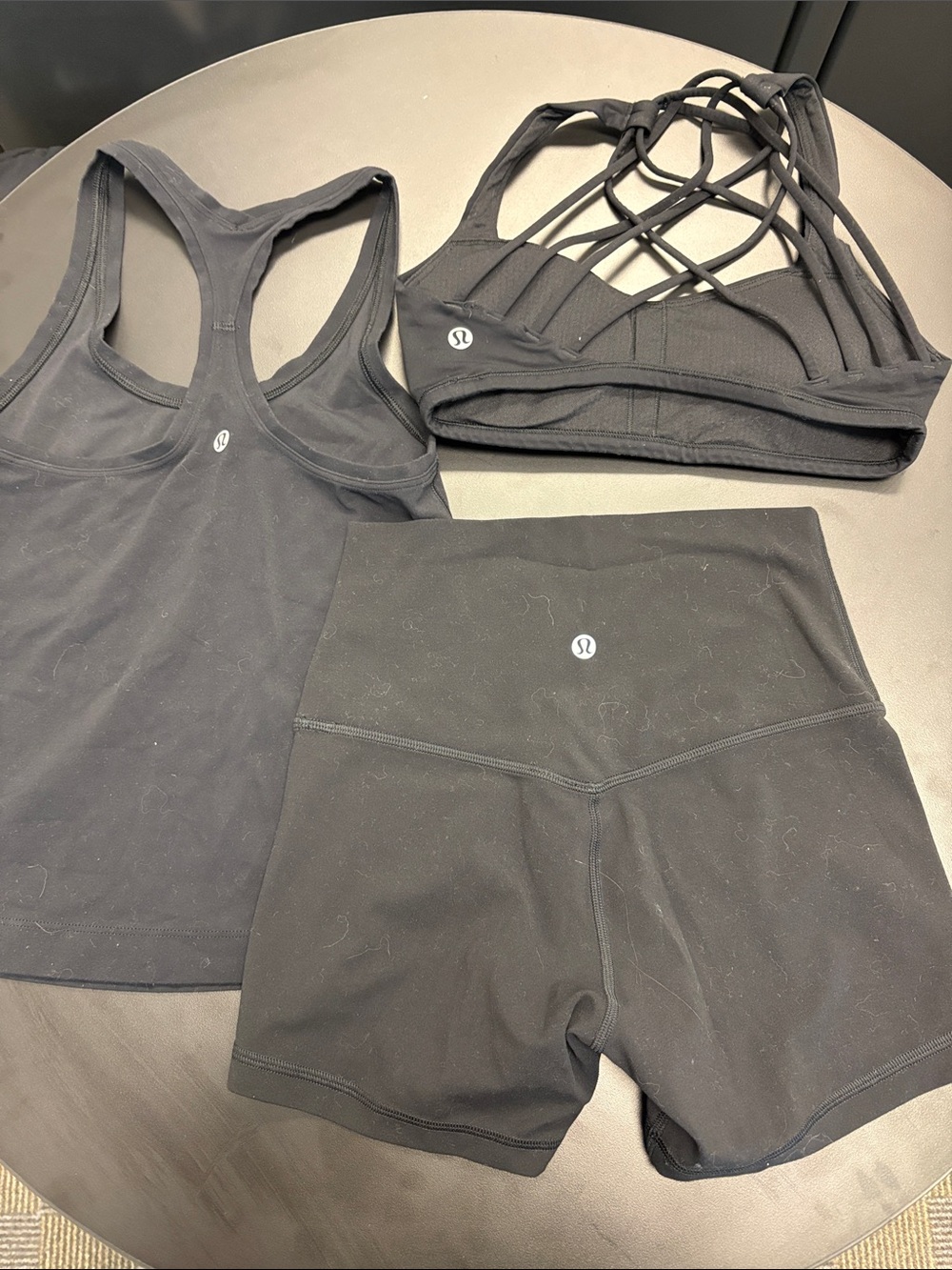 lululemon athletica Black Strappy Sports Bra, Racerback Tank & High-Waist Shorts - Picture 2 of 5